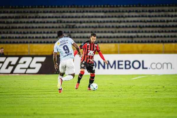 Universidad Catlica Sigue Invicto en la Copa Sudamericana 2025 Tras Vencer a Vitria