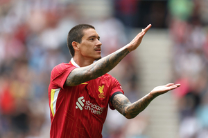 Liverpool rinde un emotivo homenaje a Jota en la victoria de pretemporada contra Preston