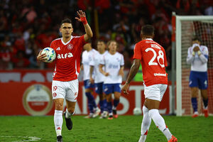 Internacional y Nacional protagonizan vibrante empate 3-3 en encuentro clave