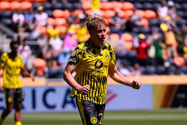 Borussia Dortmund Super a Ulsan Hyundai en el Mundial de Clubes 2025
