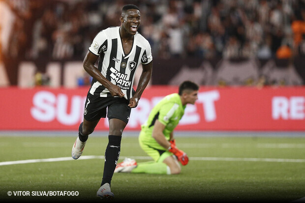 Botafogo derrot Internacional